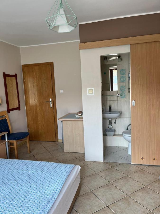 Pokoje Goscinne Reja Wladyslawowo Bagian luar foto